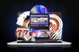Layar Lightning Roulette kuku4d menampilkan roda dengan nomor petir yang ditandai dan pengali